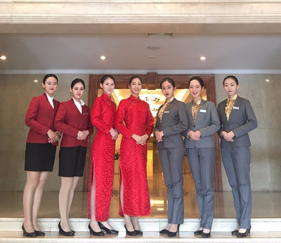 禮儀風采 | 民航學子出色完成全省委經(jīng)濟工作會議禮儀服務(wù)